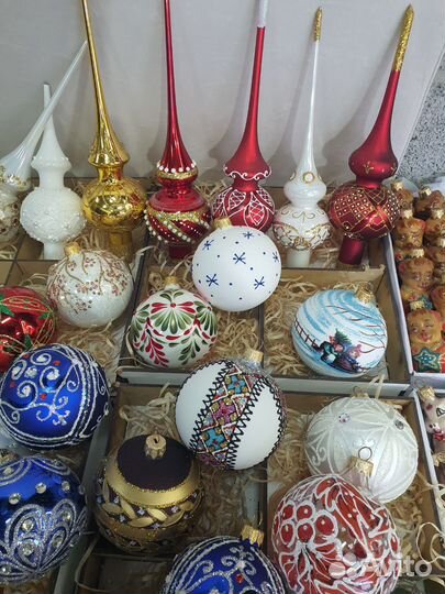 Стеклянные елочные шары