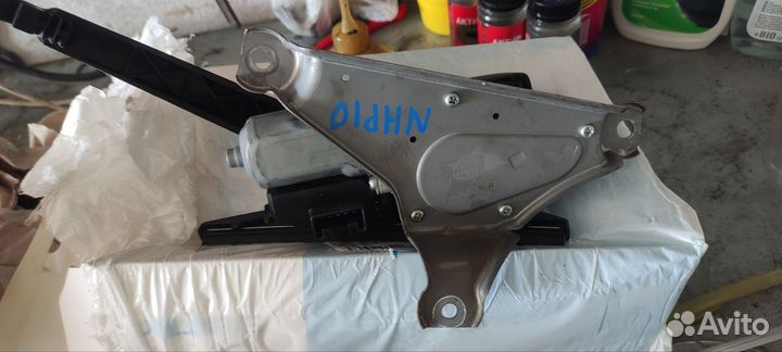 Задний дворник Тойота Аква