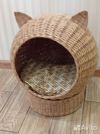 Лежанка для кошки