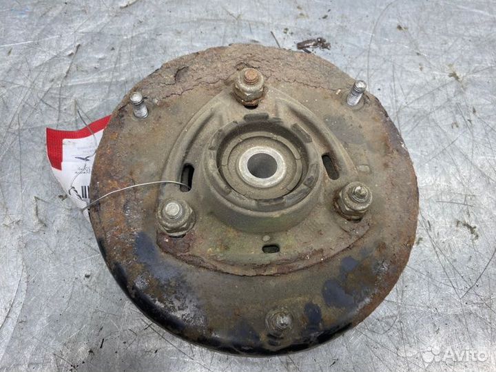 Опора передней пружины верхняя Audi 100 C4