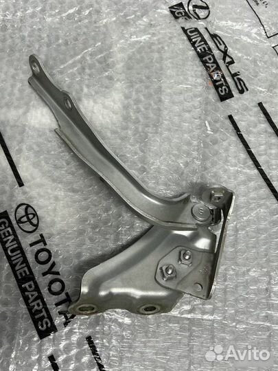 Петли капота Toyota Land Cruiser 200