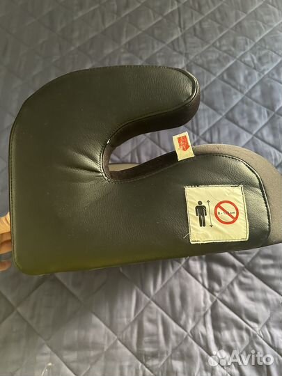 Детское автокресло /бустер 22-36 кг