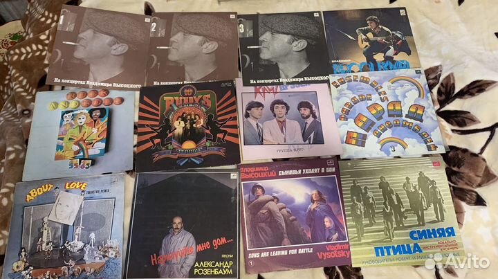 Виниловые пластинки в колличестве 82 штуки