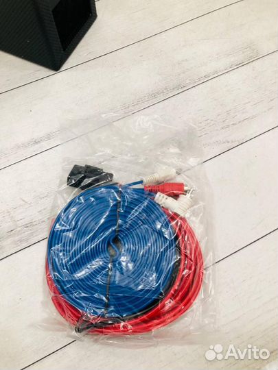 Активный Сабвуфер под сиденье syzx