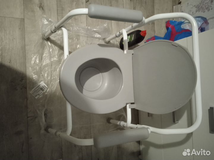 Кресло туалет для инвалидов