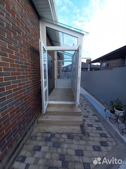 Двери пластиковые и алюминиевые