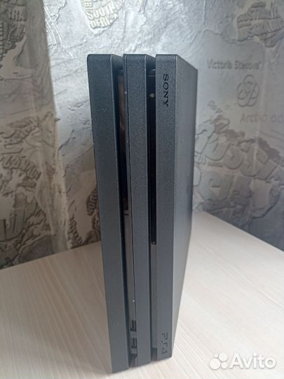 Sony playstation 4 pro 1tb + джостики