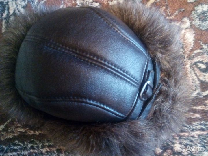 Мужская кожаная шапка с мехом