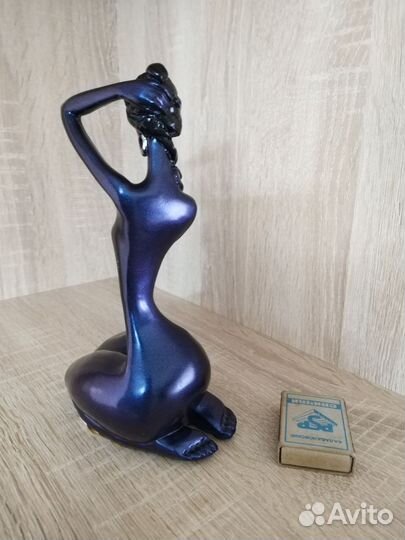 Статуэтки Сувениры