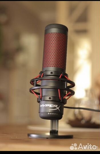 Студийный микрофон hyperX quadcast