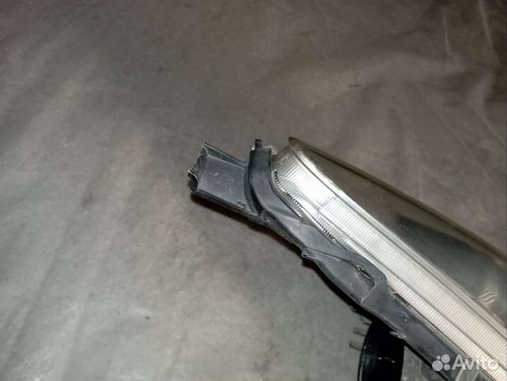 Фара Subaru Outback/Legacy, BR/BM, B14