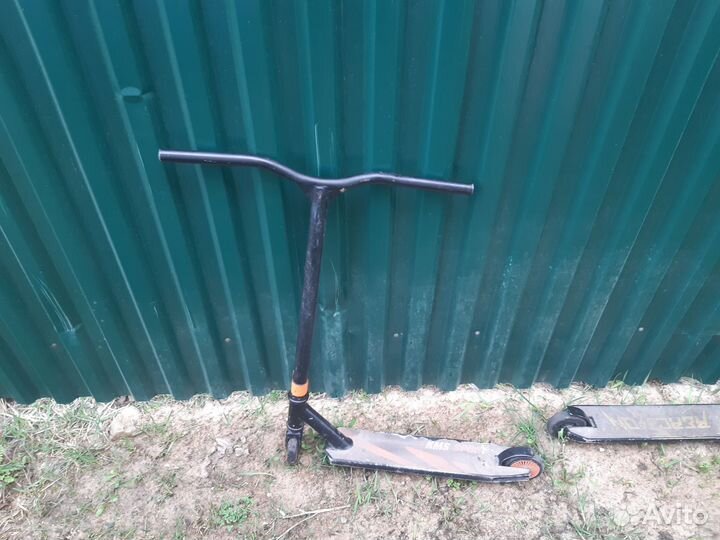 Трюковой самокат