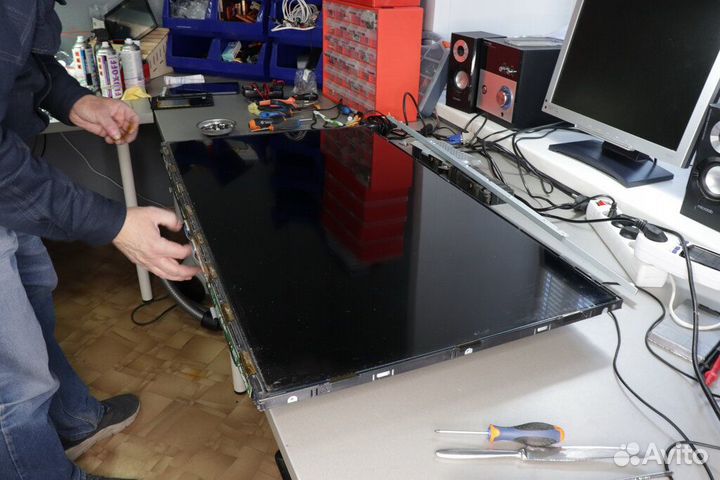 Ремонт телевизоров на дому. Телемастер. Выезд