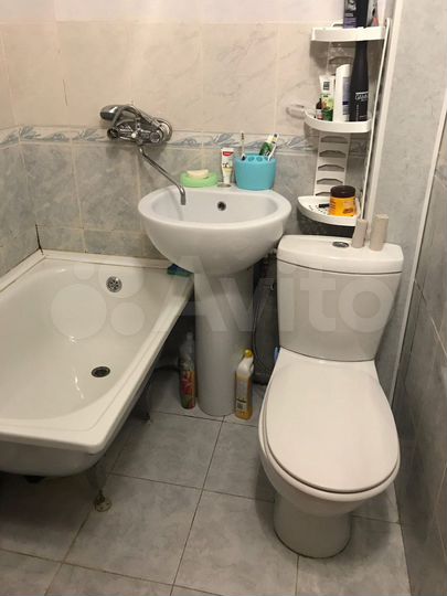 Комната 18 м² в 3-к., 4/4 эт.