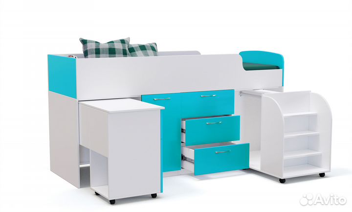 Кровать чердак со столом и шкафом