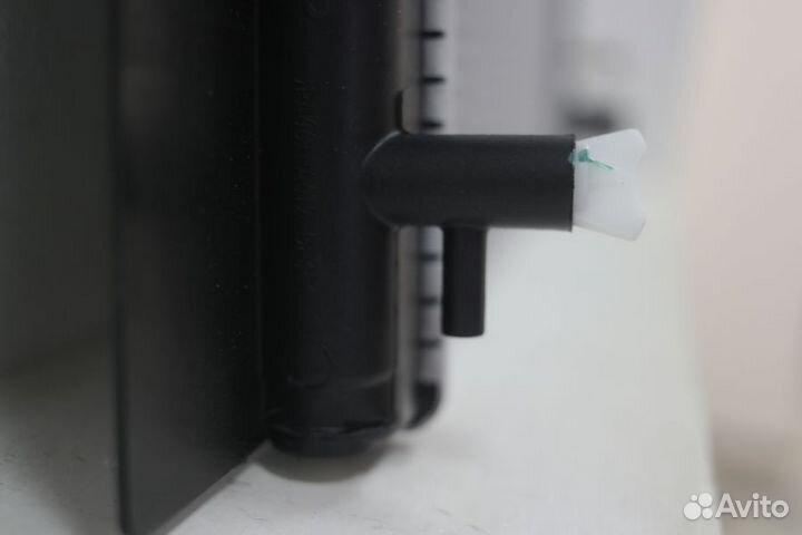 Радиатор охлаждения Тойота Королла 150 АКПП