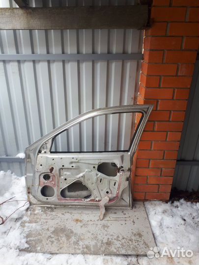 Дверь прав. перед. Opel Vectra