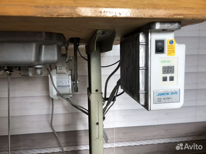 Продам швейную машинку sewq