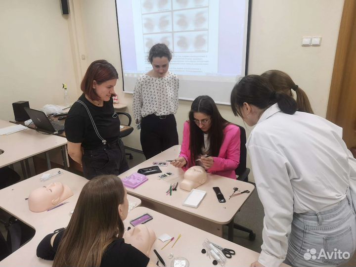 Обучение наращиванию ресниц