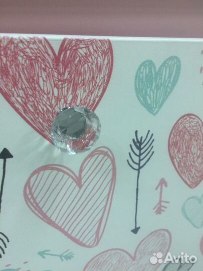 Шкаф и стеллаж для девочки