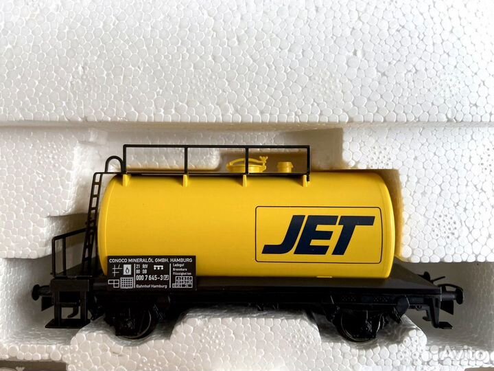 Набор грузовых вагонов Marklin H0 Mineralole