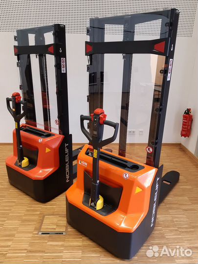 Штабелер (ричтрак) Noblelift PSE12, 2023