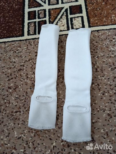 Боксерские перчатки 8 унций + защита голени