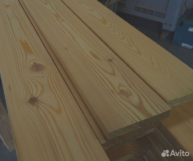 Строительство с лиственничными досками