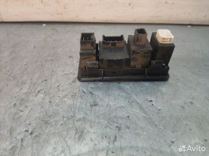 Блок управления светом Lifan Solano 620 LF481Q3