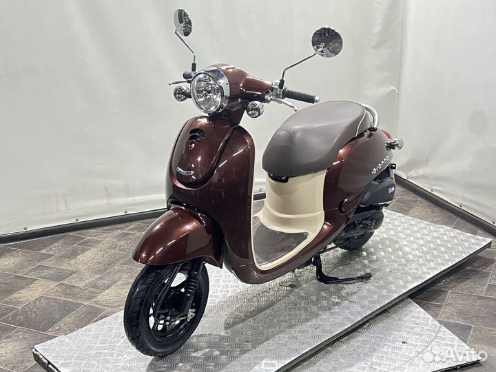 Скутер Honda Giorno
