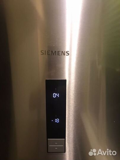 Холодильник Siemens