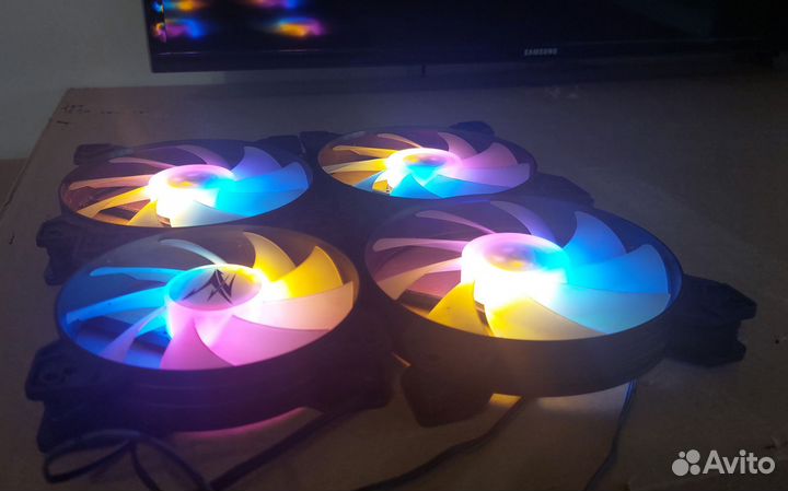 Корпусные вентиляторы 140мм и 120мм