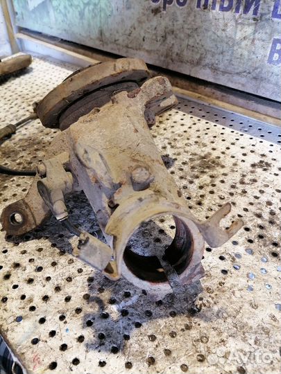 Кулак поворотный передний левый Dongfeng H30 Cross