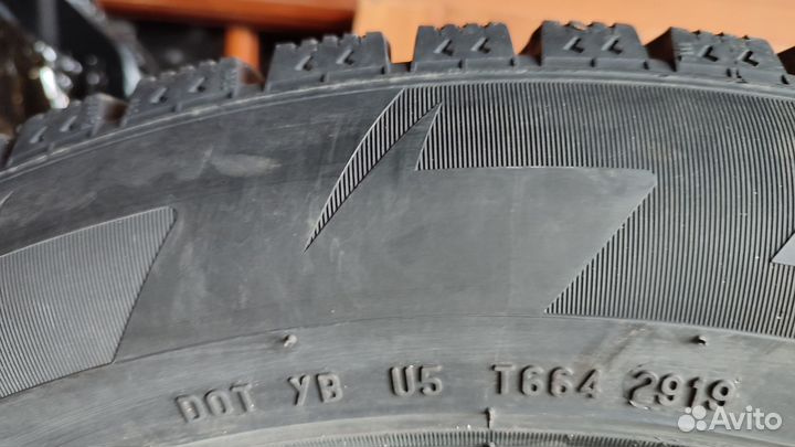 Pirelli Ice Zero 255/55 R18 102T