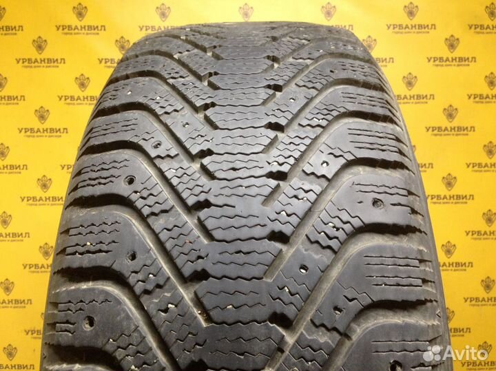 Goodyear UltraGrip 500 255/55 R19 111T