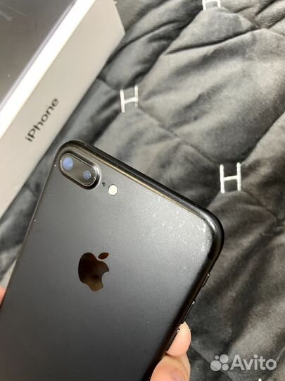 iPhone 7 plus 32gb черный