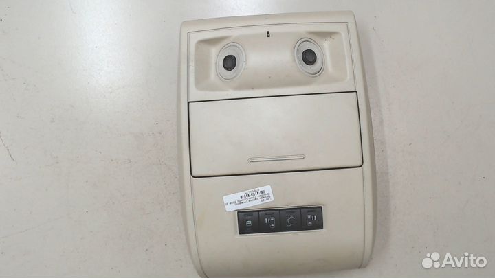 Фонарь салона Chrysler Town-Country 2008, 2009