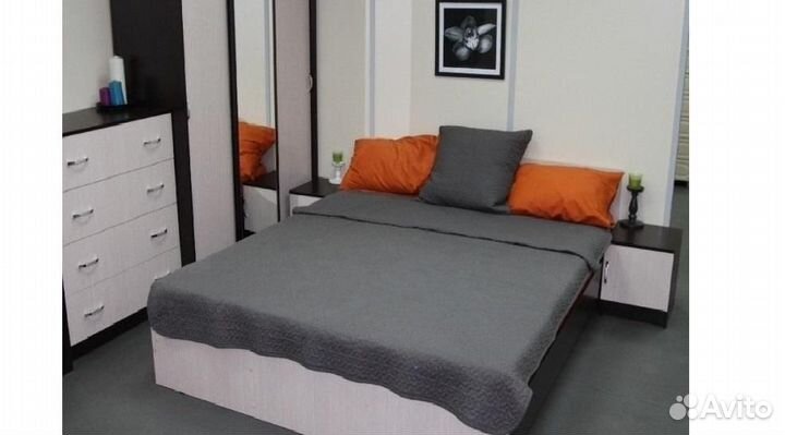 Тумба прикроватная новая