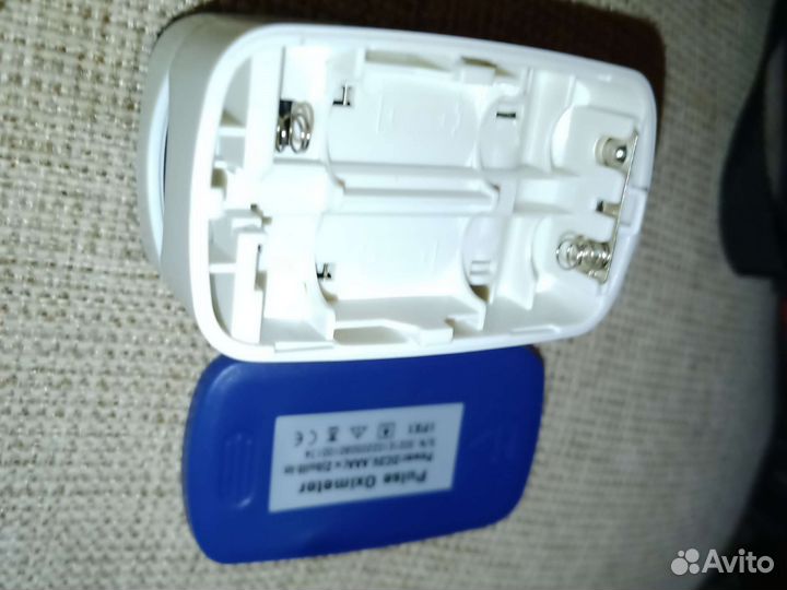 Измеритель пульса, кислорода в крови