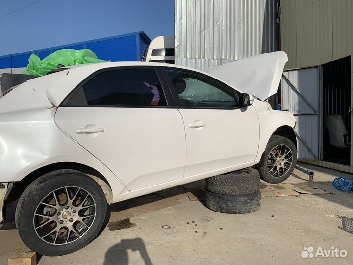 R16 Nokian Tyres Nordman SX 205/60, PCD 5x114.3 DIA 67.1