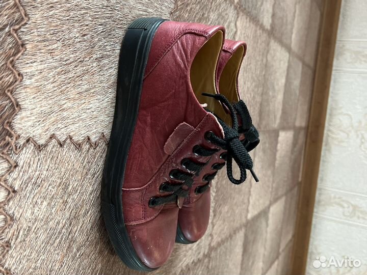 Ботинки, кеды