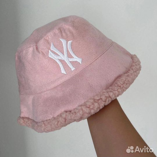 Шапка женская