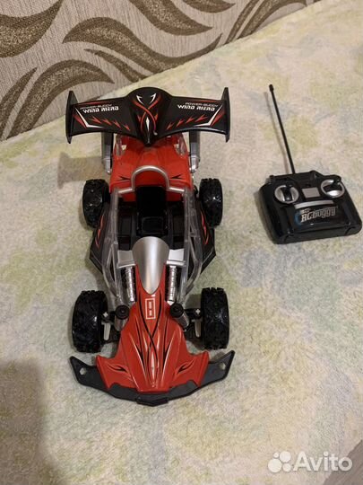 Машинка на пульте управления для ребенка