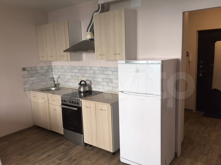 Квартира-студия, 28 м², 2/19 эт.