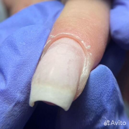 Маникюр бесплатно