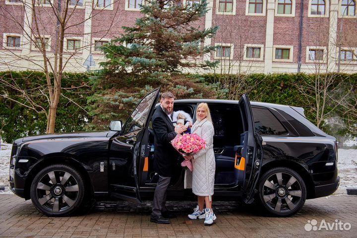 Фотограф видеооператор на выписку из роддома