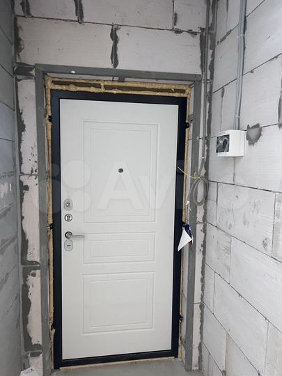 3-к. квартира, 100 м², 9/10 эт.
