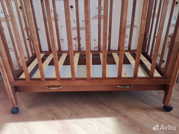 Детская кроватка 120х60см