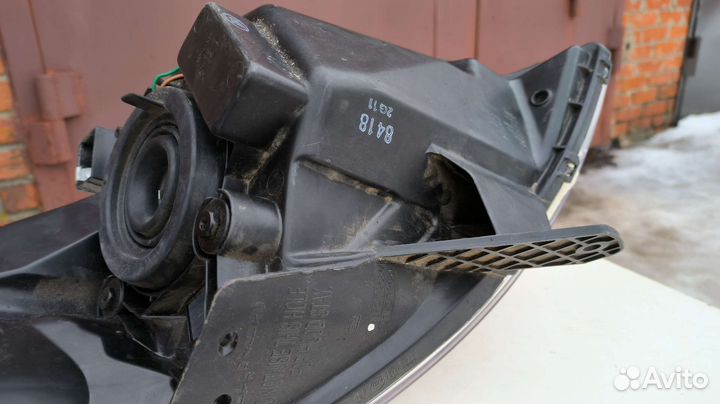 Передняя правая фара Chevrolet Spark III