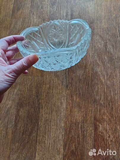 Блюдца,тарелки,вазы для фруктов и конфет